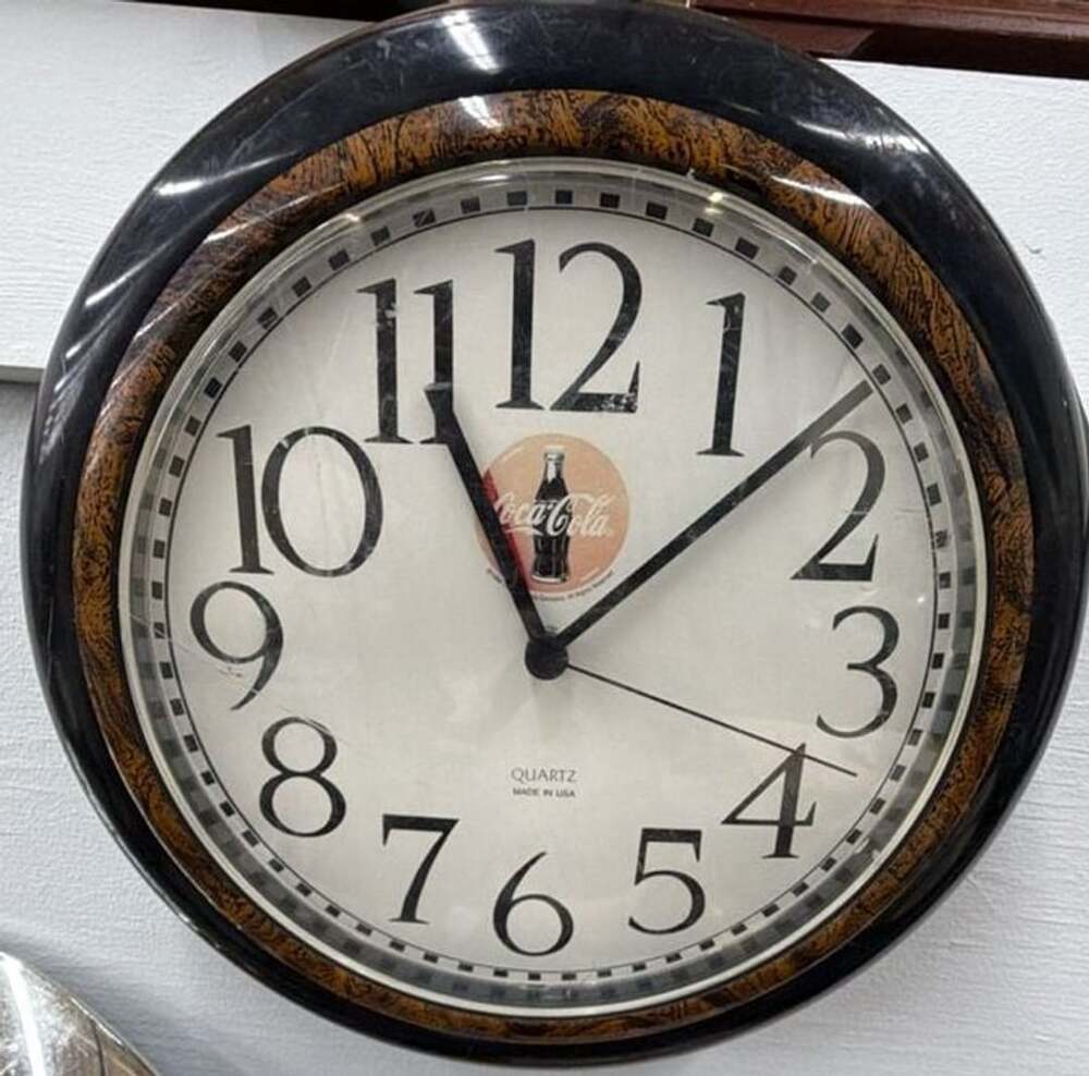 Coca-Cola Vintage Style Quartz Wall Clock